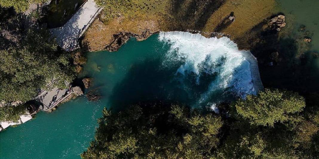 Yabancılar görmek için kilometrelerce yol kat ediyorlar! Güzelliğiyle büyülüyor: Özellikle yazın ziyaretçi akın ediyor 2